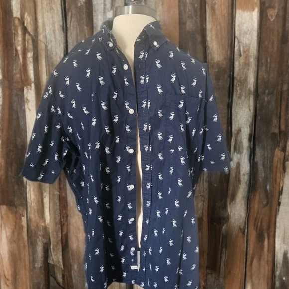 Alexander Julian Navy Shirt with White Pelican Pattern - Picture 1 of 3